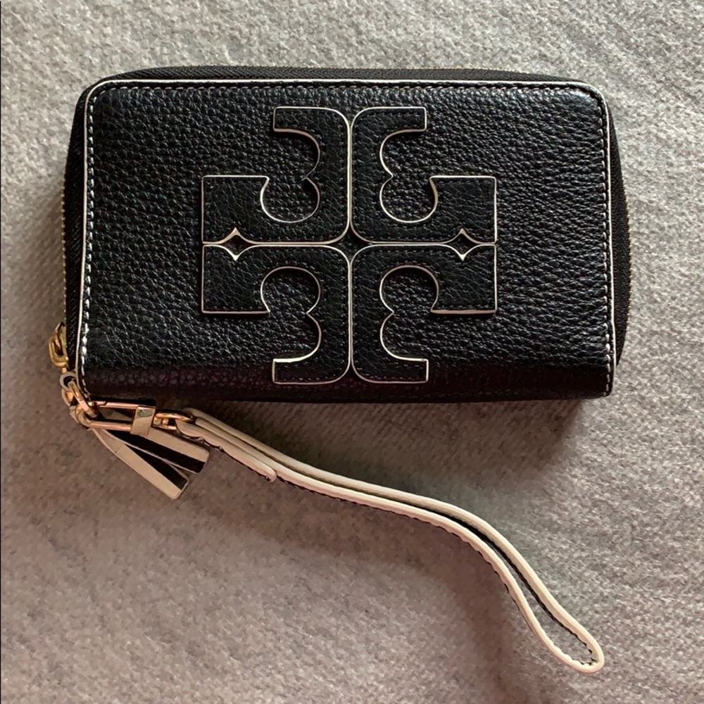 Tory Burch leather logo wristlet